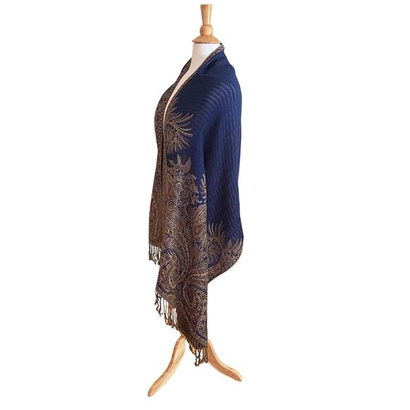 Blue & Gold Floral Paisley Large Reversible Scarf / Wrap / Shawl with Fringe - Picture 7 of 10